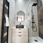 L'enlumineur - Centre - Luxe - Balcon - Climatisation شقة *