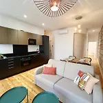 L'enlumineur - Centre - Luxe - Balcon - Climatisation شقة *